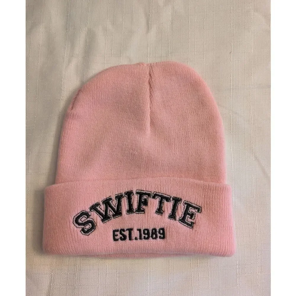 Swiftie new pink
